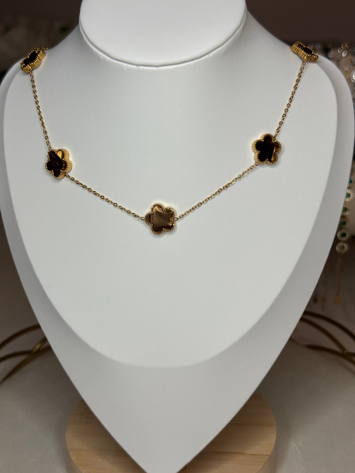 Collier Pétales Marron