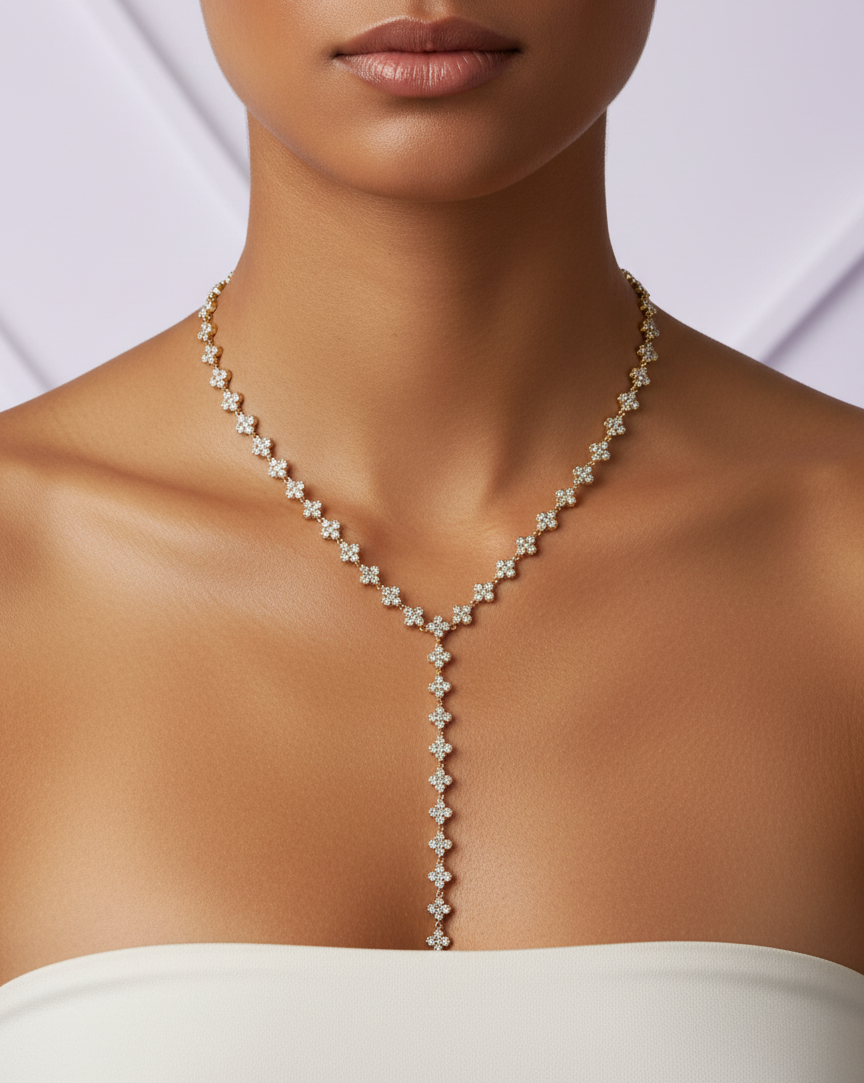 Collier Flowers White