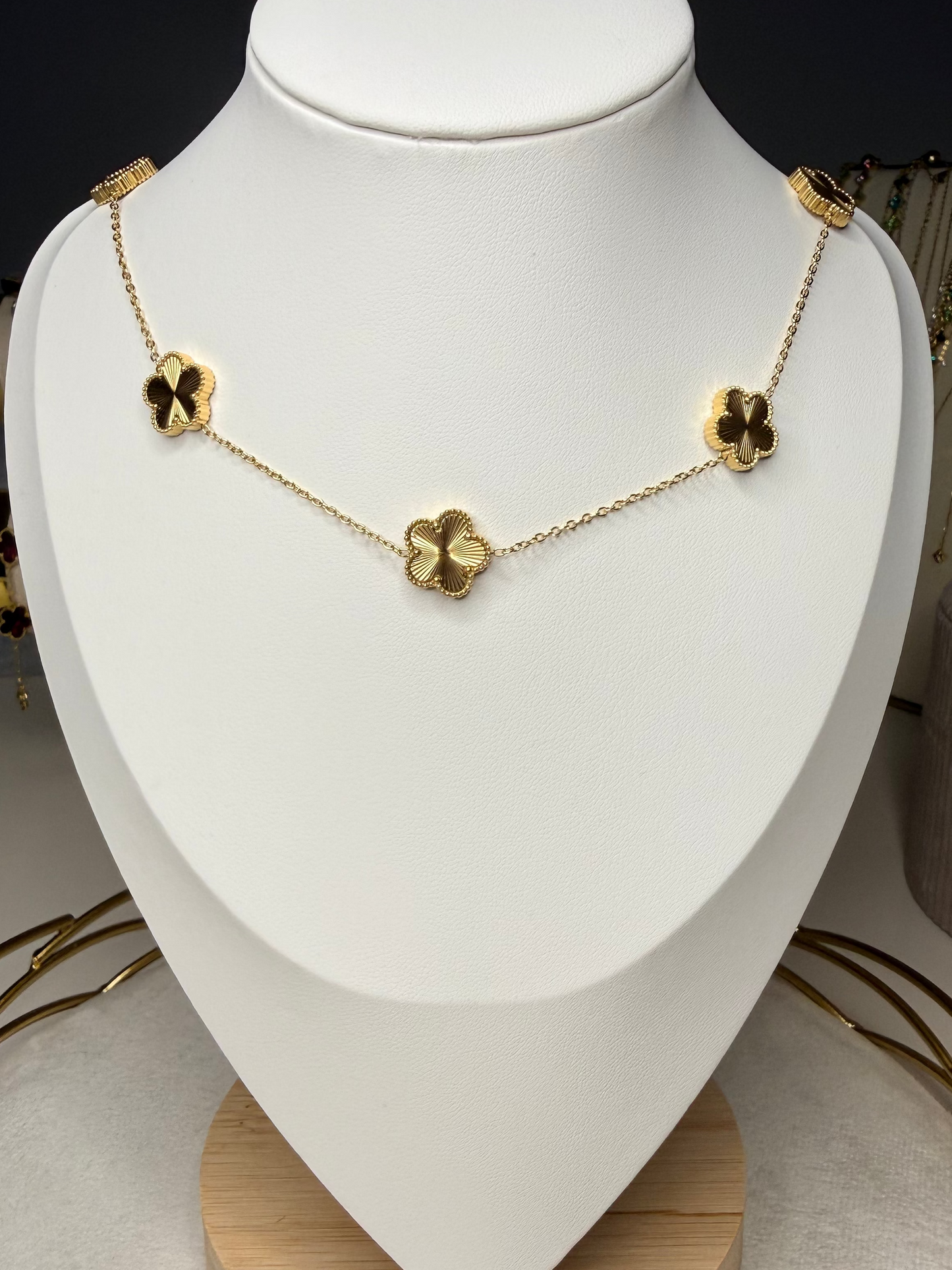 Collier Pétales D’Or