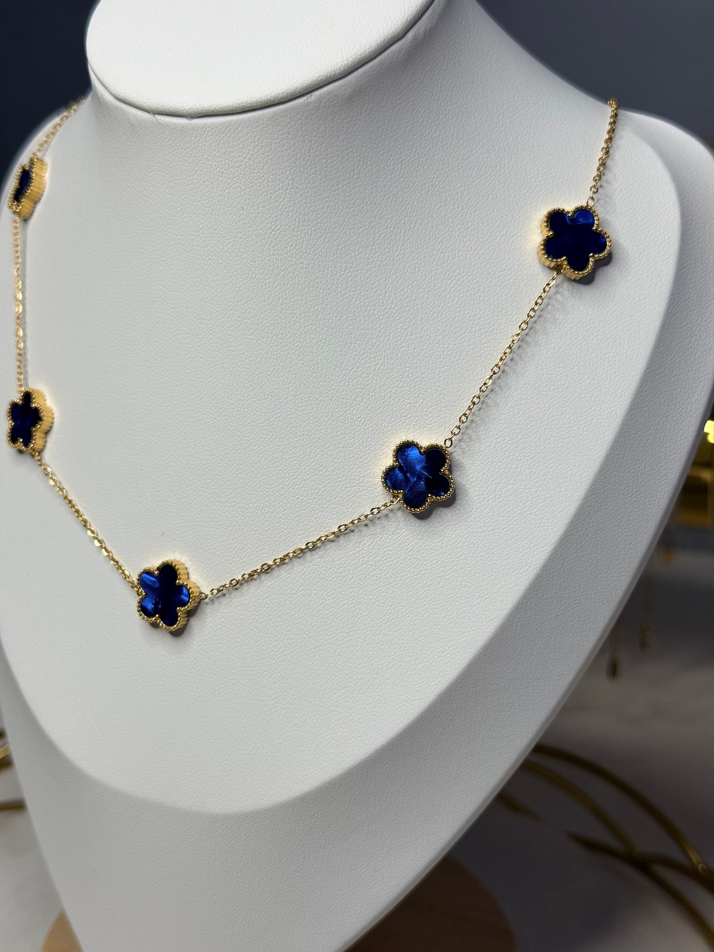 Collier Pétales Bleue